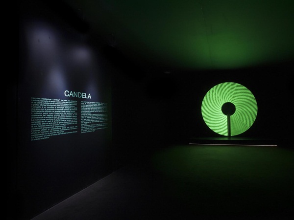 أوفتشيني بانيراي تحتفي بشغفها بالبحر والابتكار في متحف LA TRIENNALE DI MILANO