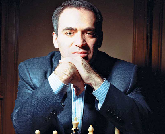 اليكم أذكى 10 أشخاص في العالم ... معدلات ذكاء خارقة