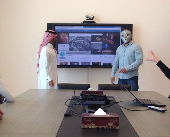إحصل على قناع محارب القوقاز في المتحف الإسلامي في الدوحة