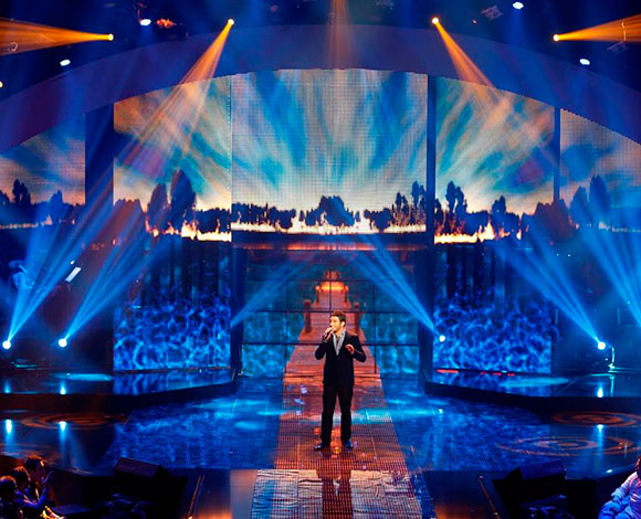في the Voice: ريكي مارتن في الحلقة الختامية وشيرين تقول "طزّ فيك"