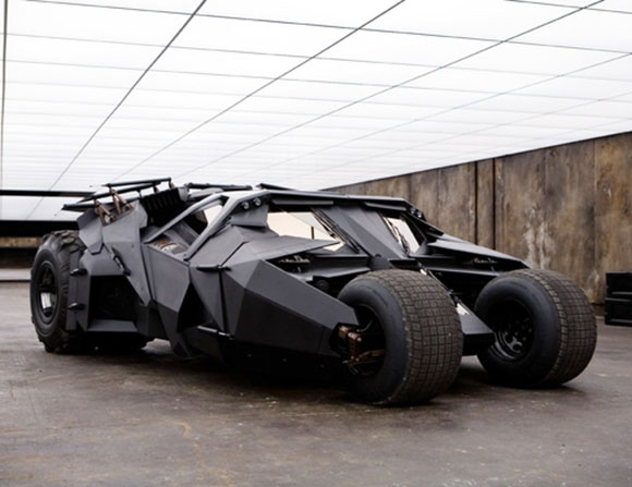 نسخة عن سيّارة Batman بين يديك بمليون دولار!