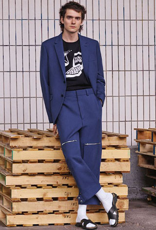 للمرة الأولى: خط ملابس للرجال من Stella McCartney