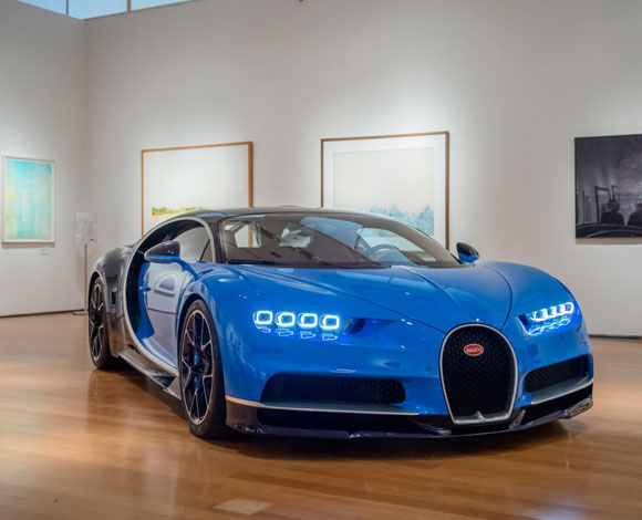 2.6 مليون دولار مقابل سيارة Bugatti Chiron