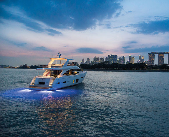 تفاصيل حول اليخت Princess 75 Motor