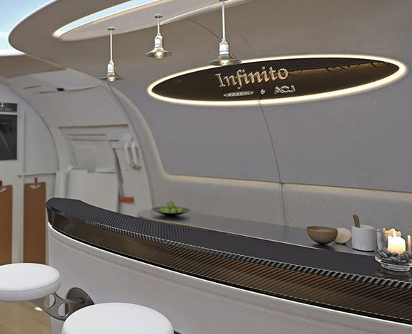 بالصوَر: Infinito طائرة إيطاليّة شفافة السقف