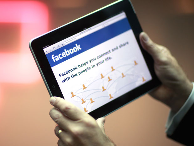 من هم أكثر 10 معلنين على "فايسبوك"؟  