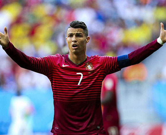 عودة منتخب البرتغال الى بلاده