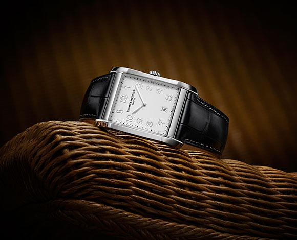 "Hampton Medium" من دار "Baume & Mercier": الهدية الأسطورية التي تتألق في احتفالات العيد 