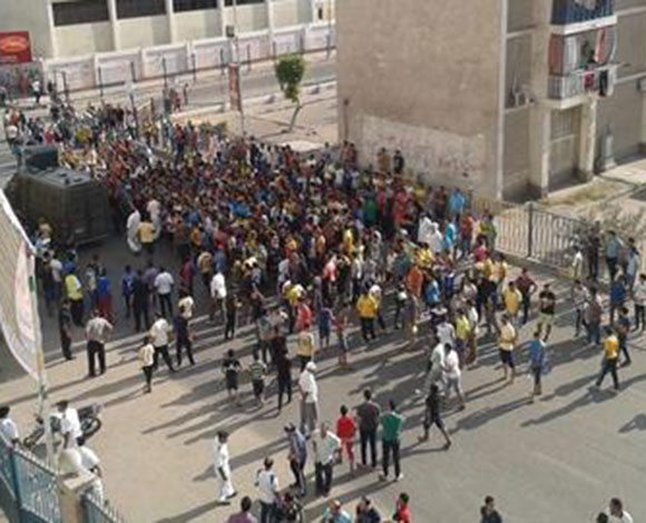 الأمن يضرب جمهور الإسماعيلي بالقنابل