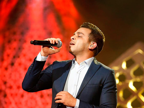 التنافُس على اللقب مستمر في تصفيات ‏Arab Idol: ولجنة التحكيم تمنح البطاقة الذهبية ل محمد حسن