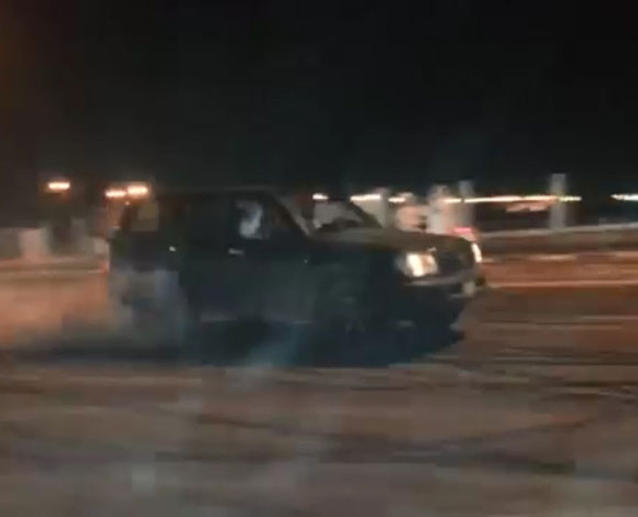تفحيط خطير في احد شوارع قطر... بالفيديو