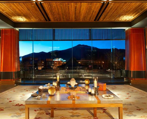 جناح Everest في فندق St. Regis Lhasa... عنوان للفخامة