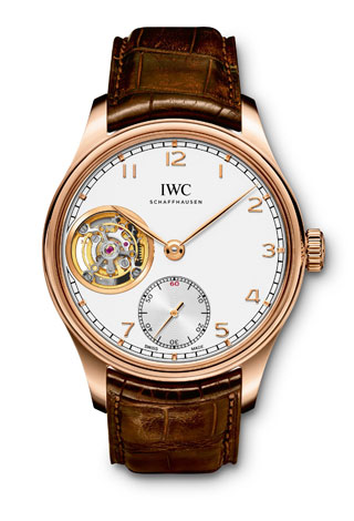 الأناقة العصرية والارتقاء إلى أعلى مستويات الرجولة مع تشكيلة IWC وسانتوني