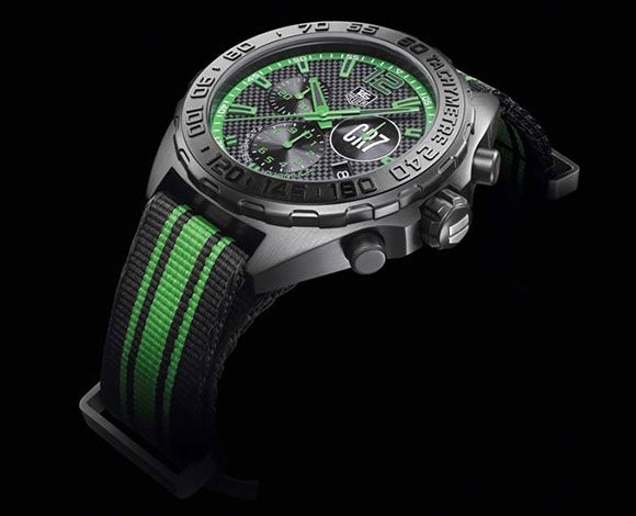معرض Baselworld للساعات الفاخرة يعرض ساعات رياضية تكريماً لكريستيانو رونالدو