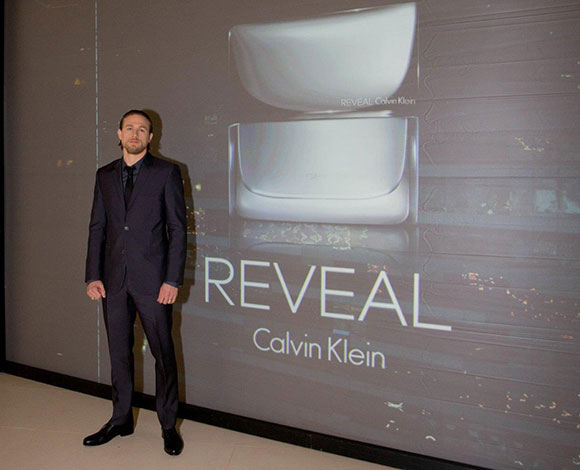 عطر شرقي بنفحات ملحية مفعمة بالانتعاش من Calvin Klein