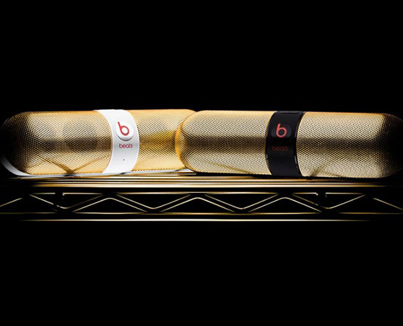 تشكيلة سماعات جديدة من الذهب من "بيتس Beats"