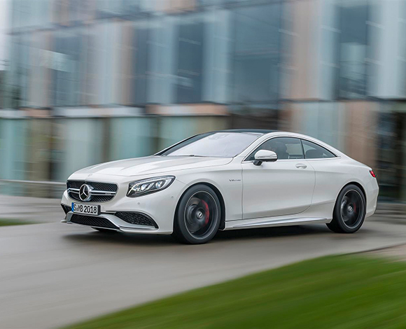 مرسيدس- بنز تحتفظ بلقب "سيارة العالم لهذا العام" وتحصد جوائز