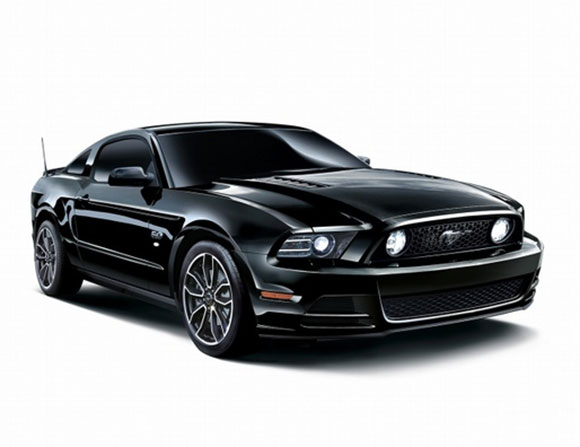 تعرف إلى سيارة فورد موستانغ V8 GT الكوبيه موديل 2014