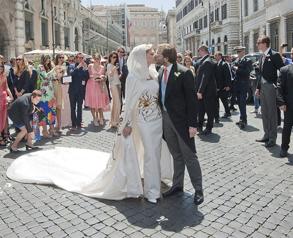 بالفيديو والصور- من هي اللبنانية الت نجحت بخطف قلب ملياردير إيطالي؟