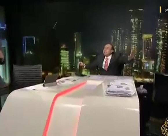 بالفيديو .. شتائم ومشاجرة بالأيدي بين ضيفي برنامج الاتجاه المعاكس !!