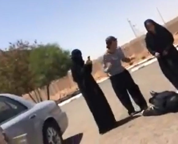 بالفيديو- وفاة معلمة داخل حرم جامعة تبوك