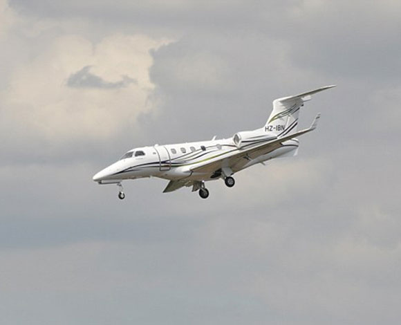 وفاة عائلة بن لادن في حادث تحطم طائرة... بالفيديو