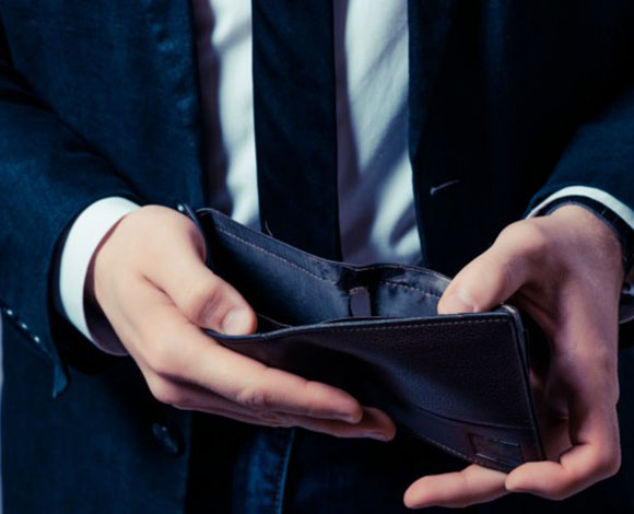 أبرز الأخطاء المالية التي نقع فيها وطرق تلافيها