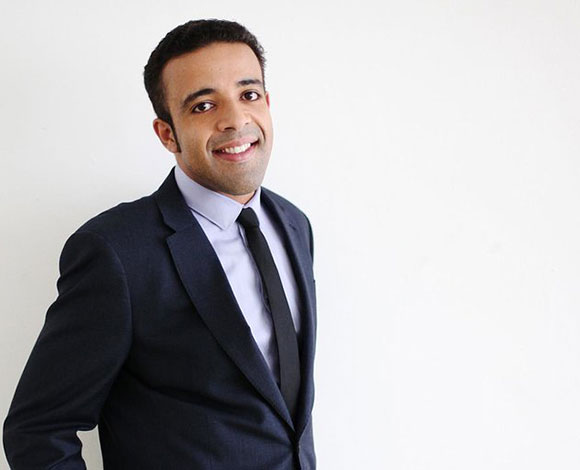 بالفيديو: مذيع الطقس يُصبح نجماً على الانترنت بسبب هذه الكلمة!