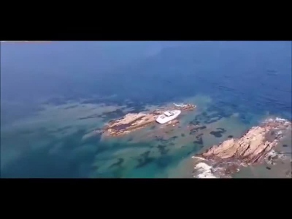 شاهد مراهق يحطم يخت والده الفاخر