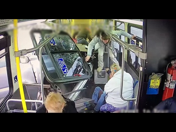 داس على الوقود بدلًا من المكابح ... فشاهد ماذا حدث