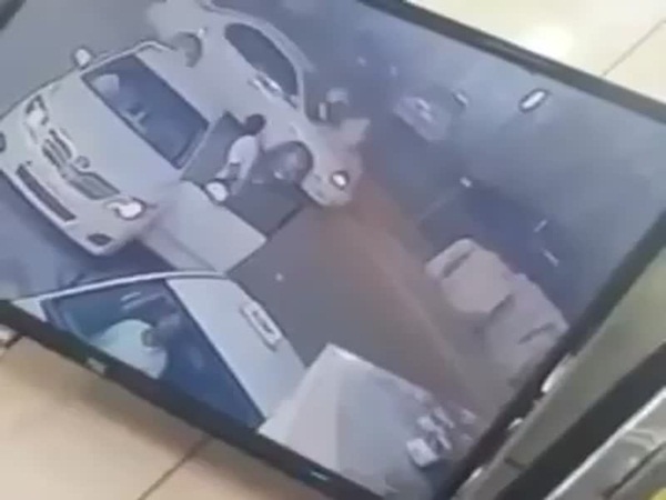 شاهد دهس مواطن موثّق بالفيديو