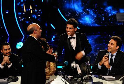 في نتيجة كانت أكثر من متوقعة محمد عساف يحرز لقب محبوب العرب - Arab Idol