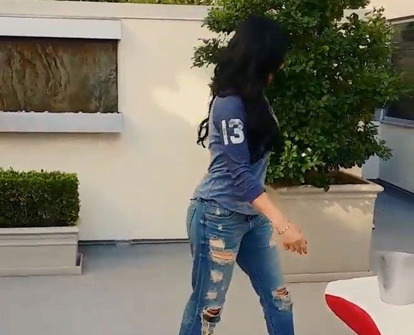 بالفيديو: من تحدت هيفا وهبي بعد الـ Ice Bucket Challenge؟