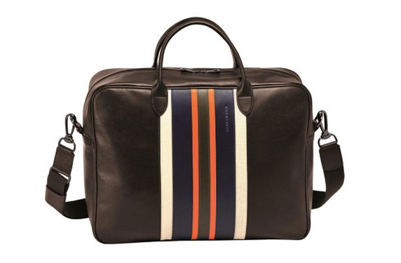 مجموعة Longchamp الجديدة: تصاميم عصرية وتألق على خطى الموضة