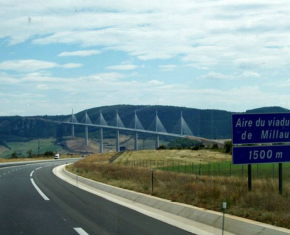 جسر Millau أطول وأعلى جسر في العالم... بالصور