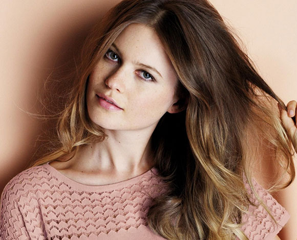 حسناوات أبهرن العالم بعملهن كعارضات لدى فيكتوريا سيكريت