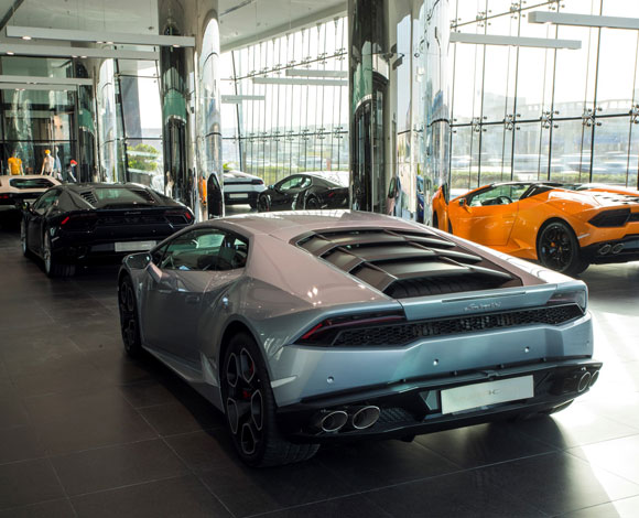 افتتاح أكبر معارض شركة Lamborghini على مستوى العالم في دبي