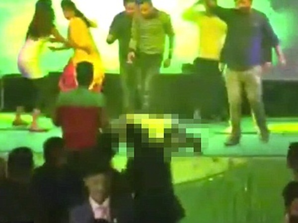رفضت أن ترقص معه فقتلها ... فيديو صادم
