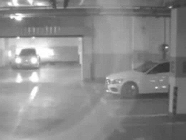 كيف قاد طفل هذه السيارة ... فيديو