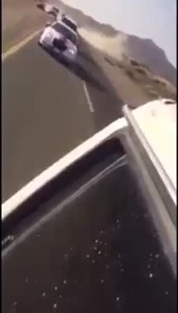 بدلًا من تصوير زفة العرس .. صور هذا الحادث