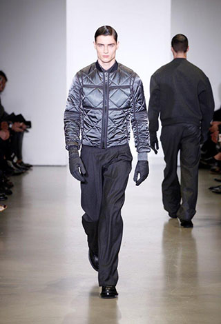 CALVIN KLEIN تكشف عن تشكيلة "إيطالو زوشيلي" لخريف ٢٠١٤