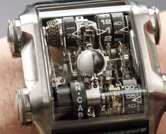شاهد بالصور أفخر الساعات في العالم في معرض "Baselworld 2015"