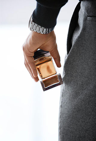 MICHAEL KORS يقدم عطرا جديدا للرجل الثري والمترف