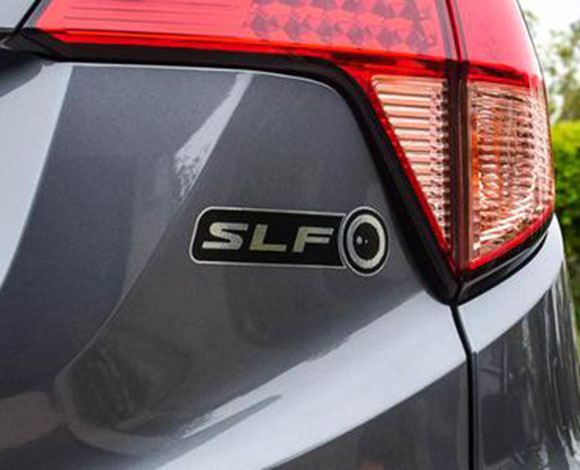 أول سيارة "سيلفي" في العالم