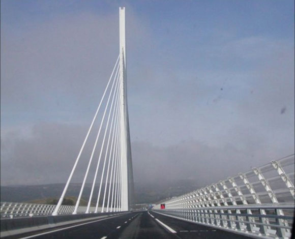 جسر Millau أطول وأعلى جسر في العالم... بالصور