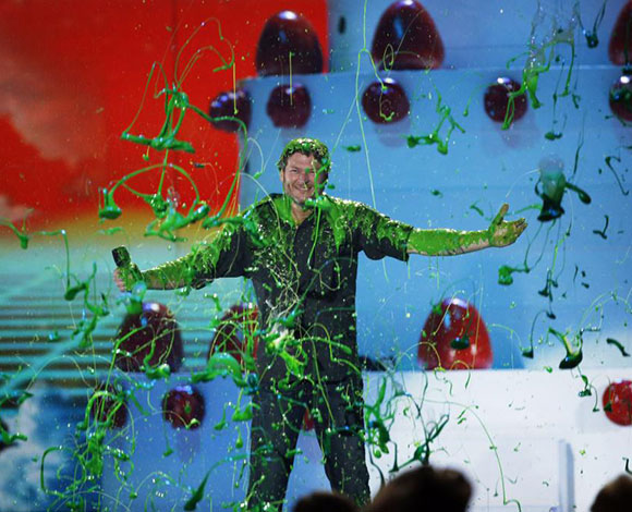 بالصور نجوم هوليوود يمرحون في حفل جوائز قناة الأطفال Nickelodeon 2016