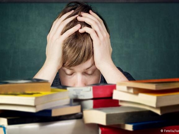 البروكراستيناتسيون هو عقابك إن أجلت تأدية المهام الموكلة إليك.