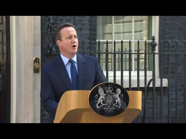 بريطانيا تصوّت للخروج من الاتحاد الأوروبي .. وكاميرون يقدّم استقالته