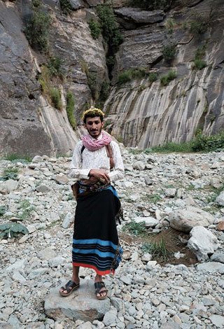 كاديلاك وبالتعاون مع "حسين الدغريري" يكتشفان مناطق جديدة في السعودية