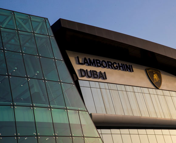 افتتاح أكبر معارض شركة Lamborghini على مستوى العالم في دبي
